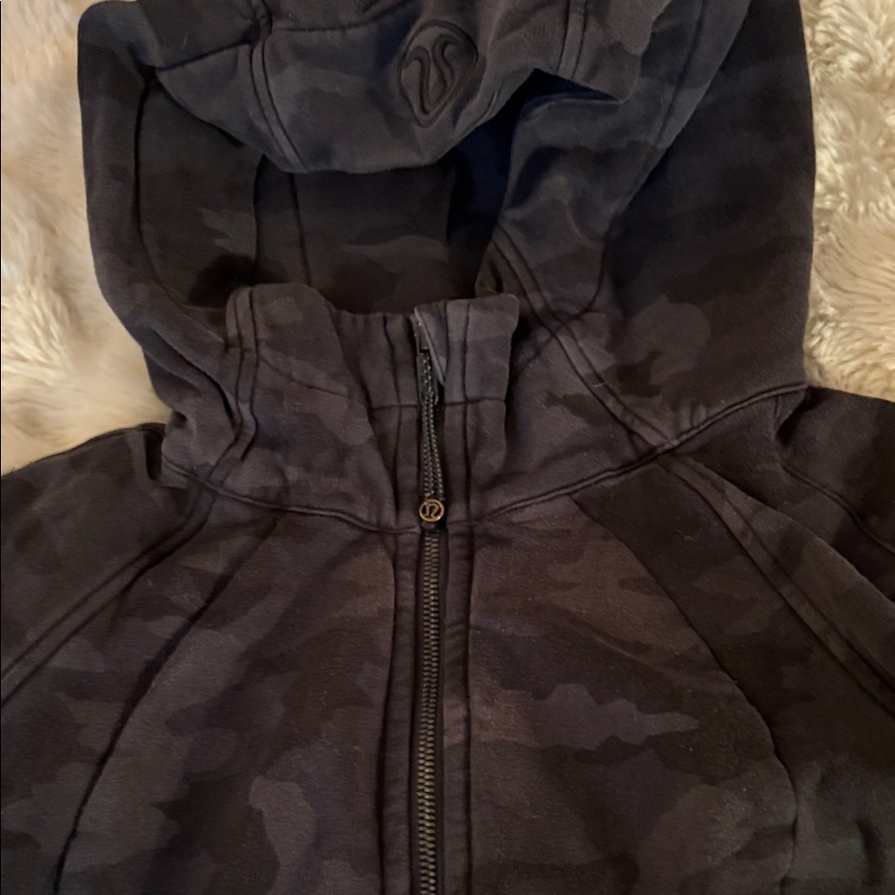 lululemon athletica Black Camo Hoodie - Picture 3 of 5